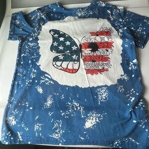 Girls size medium butterfly t-shirt